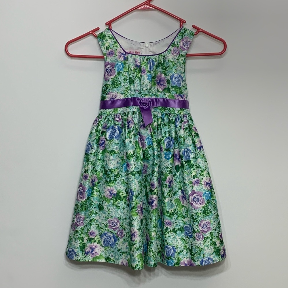✨price drop✨ today only! Girls flower Easter dress